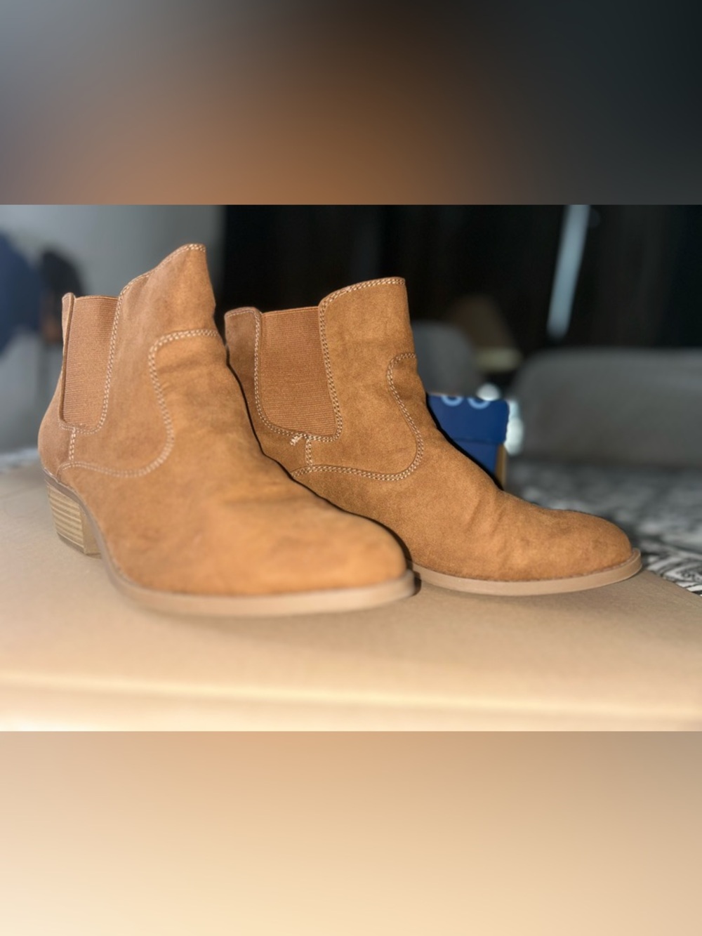 Arizona Women's Charlton Booties in the color Cognac, size 10